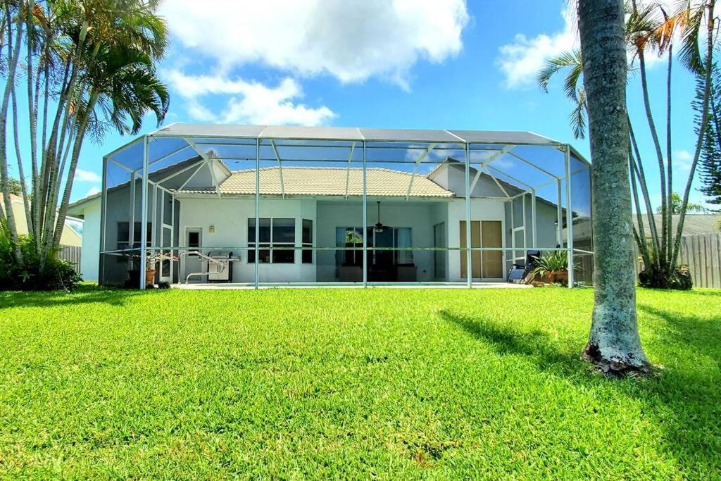 Our Beautiful Florida Vacation Home With Heated Pool Port St. Lucie Luaran gambar