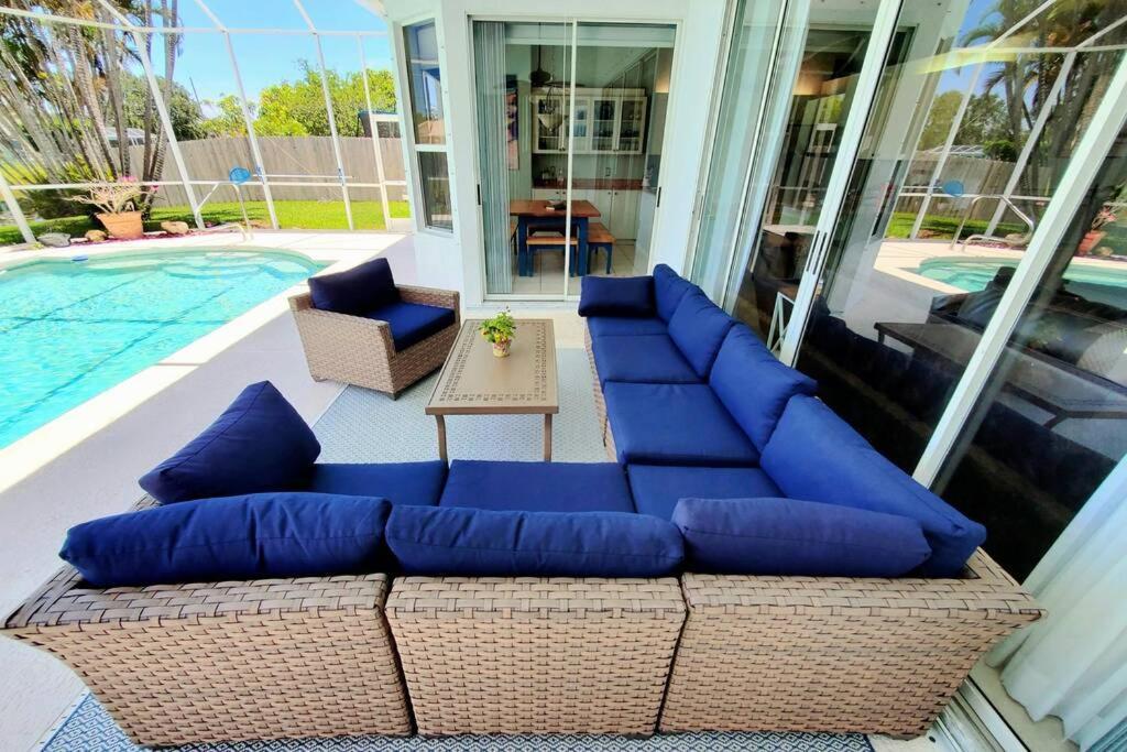 Our Beautiful Florida Vacation Home With Heated Pool Port St. Lucie Luaran gambar